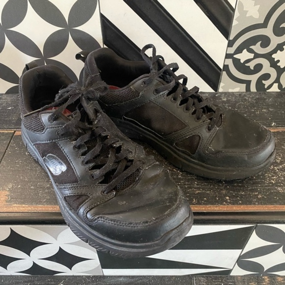 SKETCHERS "no-slips!"4 anyone working in an industry that needs slip resistant: